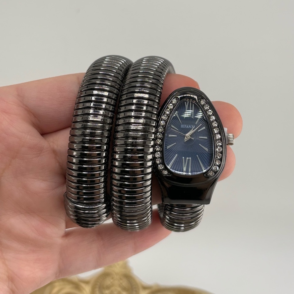 Serpenti Wrap Bracelet Watch – Black-Gray Tone / Dark Blue Dial ✨ - Picture 7 of 15